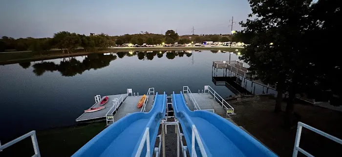 Ardmore Lakes RV Resort Picture 2