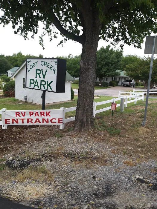 Lost Creek RV Park Picture 4