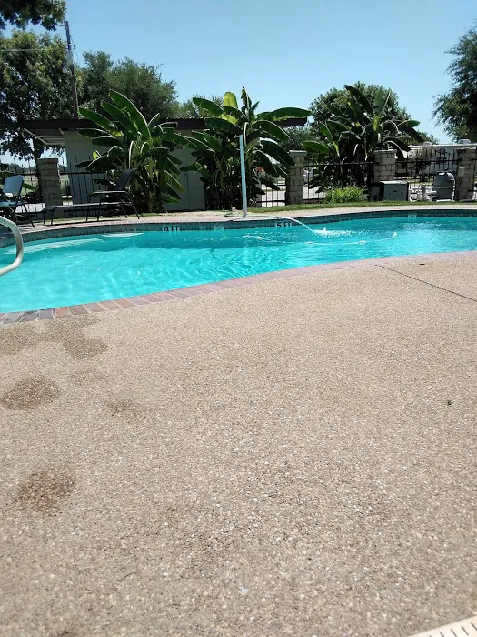 Camel Stop Inc Picture 3