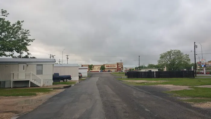 The Village MHP Picture 4