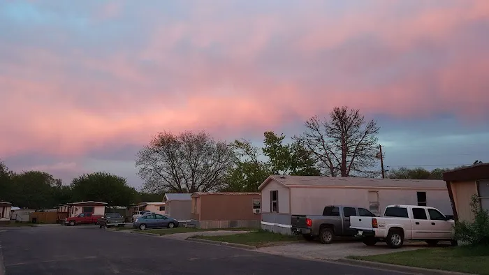 The Village MHP Picture 3