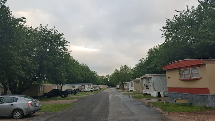 The Village MHP Picture 9