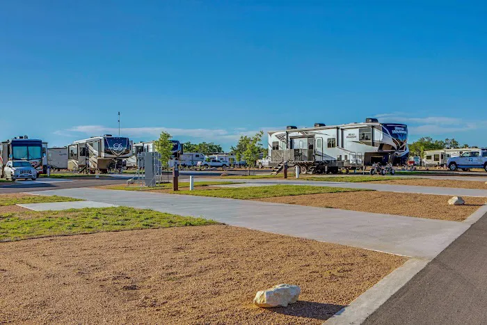 Jetstream RV Resort at Stone Oak Ranch Picture 2