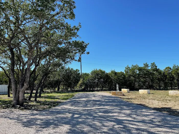 Windmill RV Ranch Picture 2