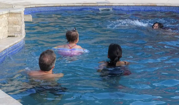 Rio Bonito RV Park and Cabin Picture 10