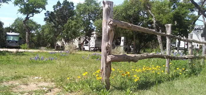 Patriot RV Park - Bertram Picture 8