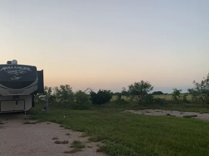 Patriot RV Park - Bertram South Picture 8