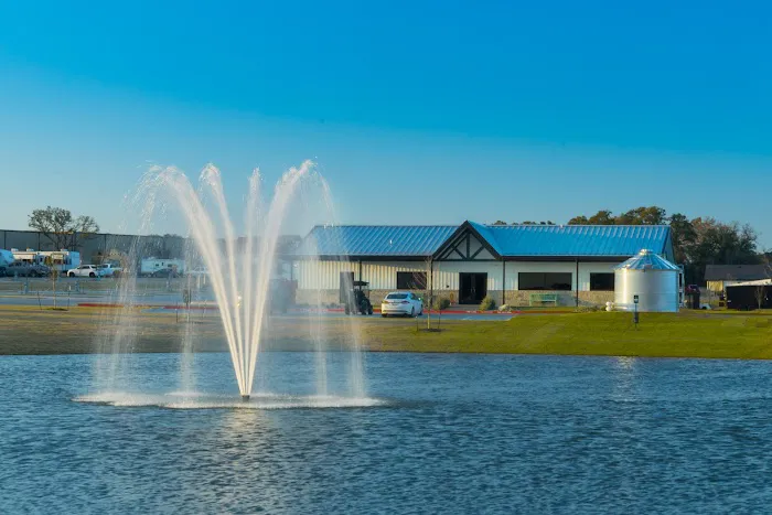 LHTX RV Resort Picture 1