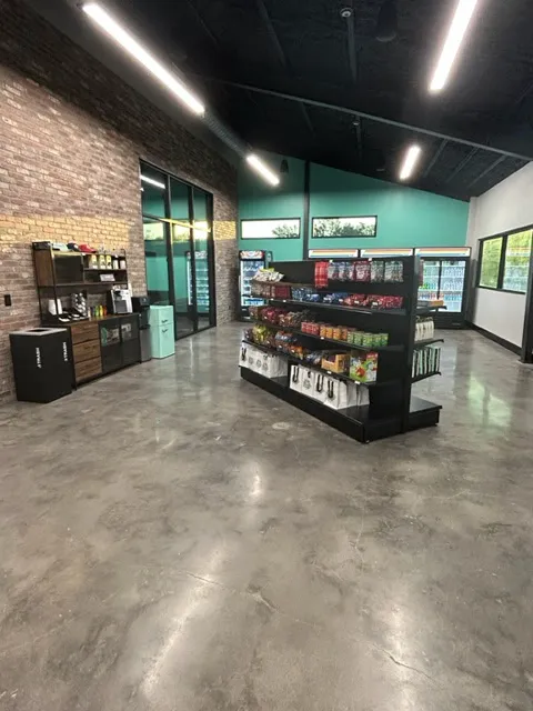 LHTX RV Resort Picture 7