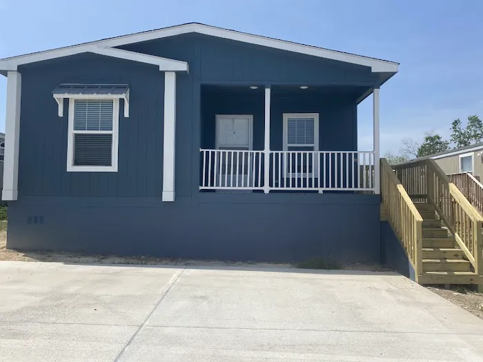 Blue Sky Estates Picture 4