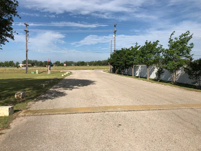 Grand Oaks at Liberty Hill Picture 4