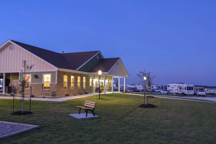 Retreat at 971 RV Park Picture 10