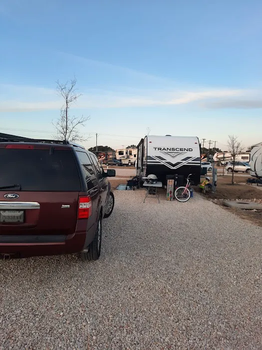 Central RV Park at Parkside Picture 5