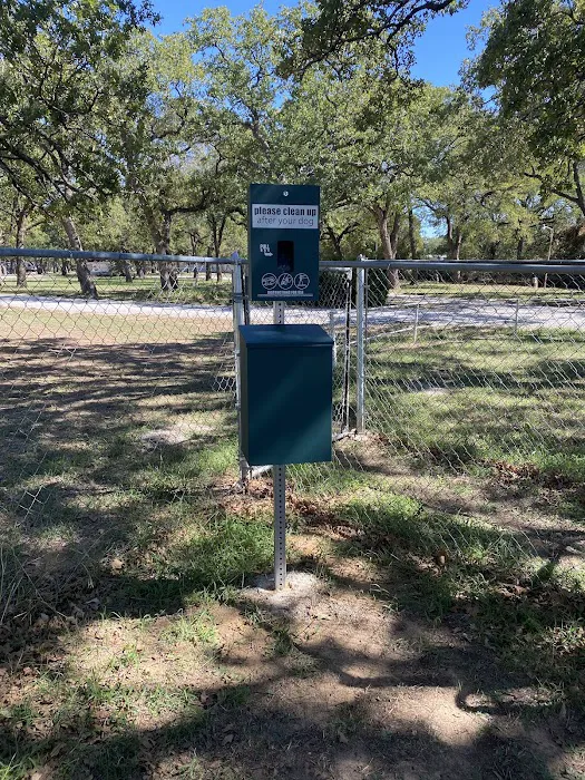 Shady Oaks RV Park Picture 9