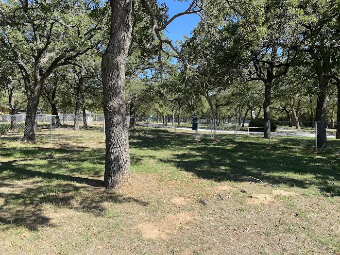 Shady Oaks RV Park Picture 10