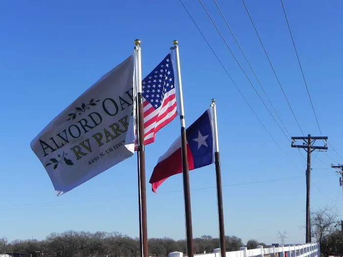 Alvord Oaks RV Park Picture 5