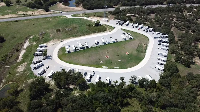 Over The Hill RV Park Picture 3