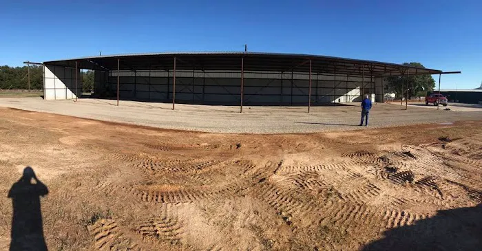 Hilltop Apartments and RV Park Picture 5