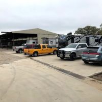 Hilltop Apartments and RV Park ico