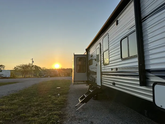 Pine Valley RV Resort Picture 1