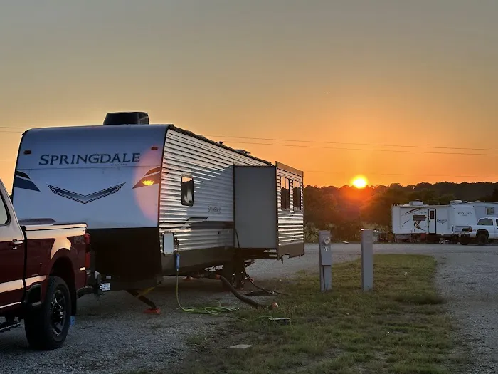 Pine Valley RV Resort Picture 5