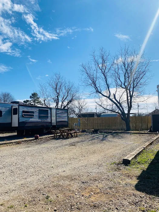 Rolling Creek RV Park Picture 1