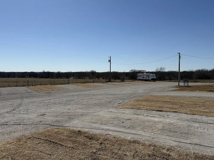 Indian Trails RV Park - Marietta OK Picture 2