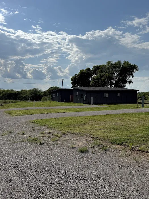 Indian Trails RV Park - Marietta OK Picture 5