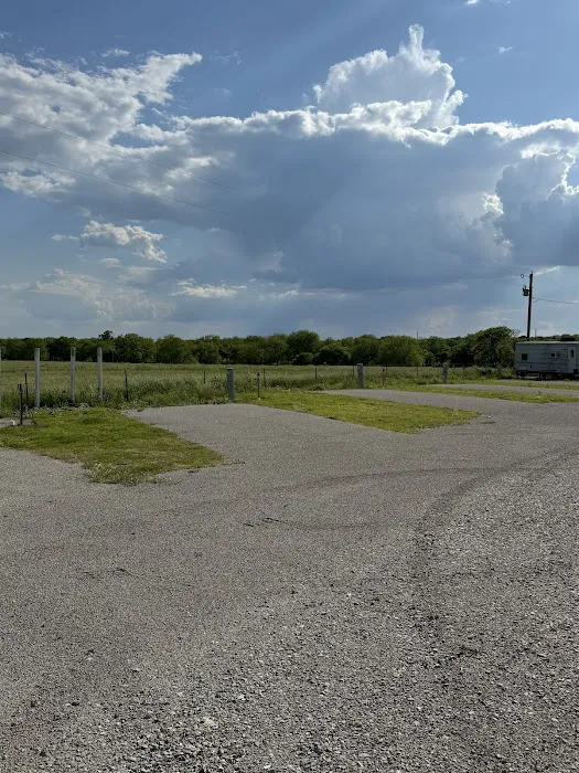 Indian Trails RV Park - Marietta OK Picture 9