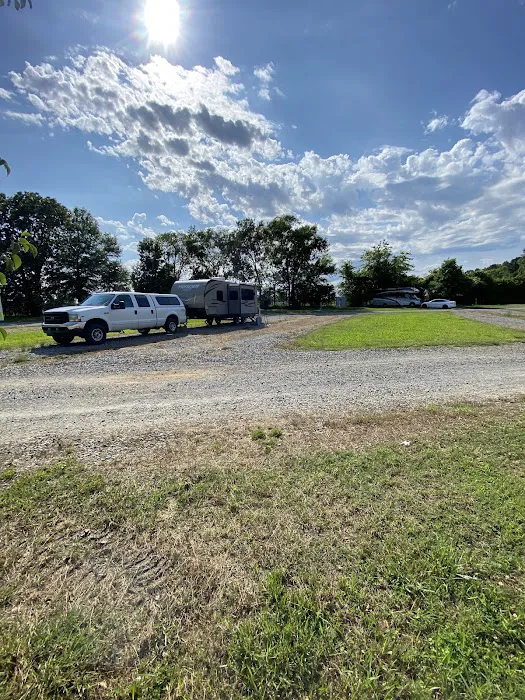 Eagles Nook RV Park Picture 8