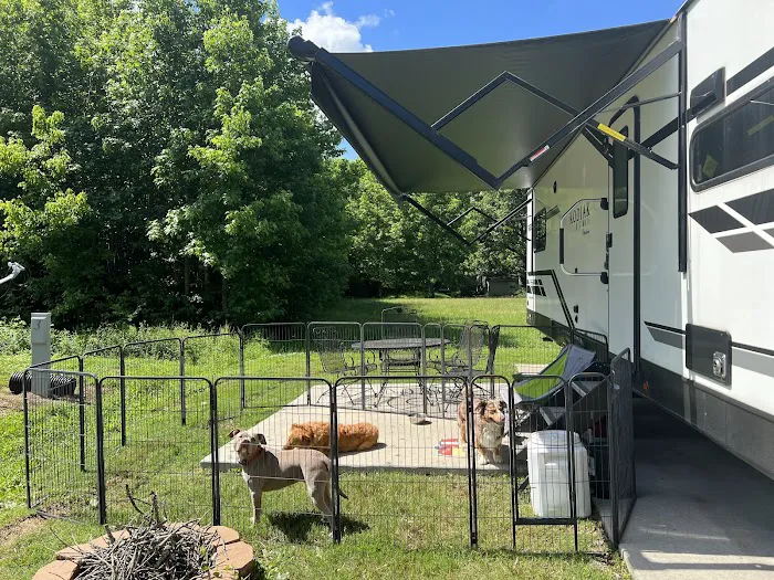 Miller’s Outpost RV Resort Picture 9