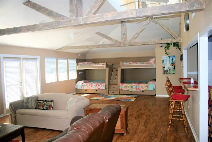 Serendipity Bay RV Resort, Cabins and Marina Picture 7