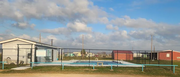 Tranquil Bay Cabin & RV Picture 2