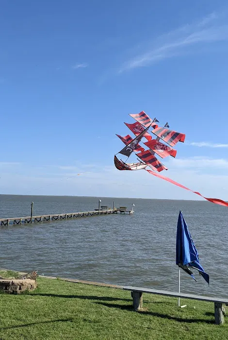 RV on the water Picture 1