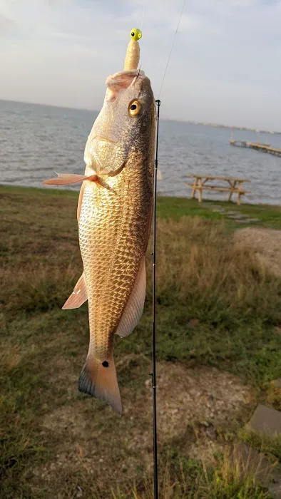 RV on the water Picture 5