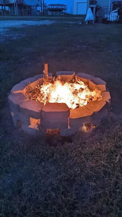 RV on the water Picture 7