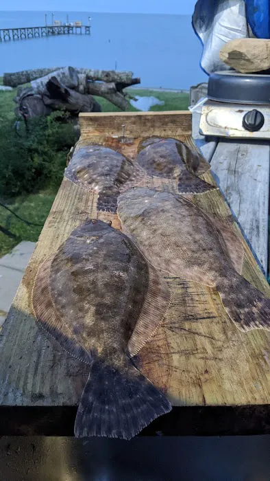 RV on the water Picture 9