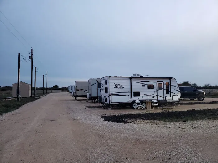 Country Living RV Park Picture 9