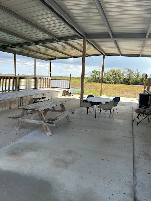 Coastal Bay RV and Cabin Rentals Picture 7