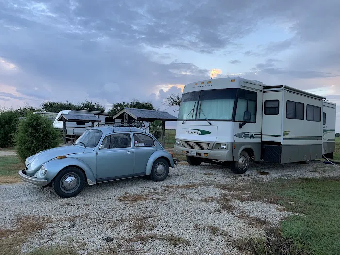 Machacek's Rockin' M RV Park & Campgrounds Picture 6