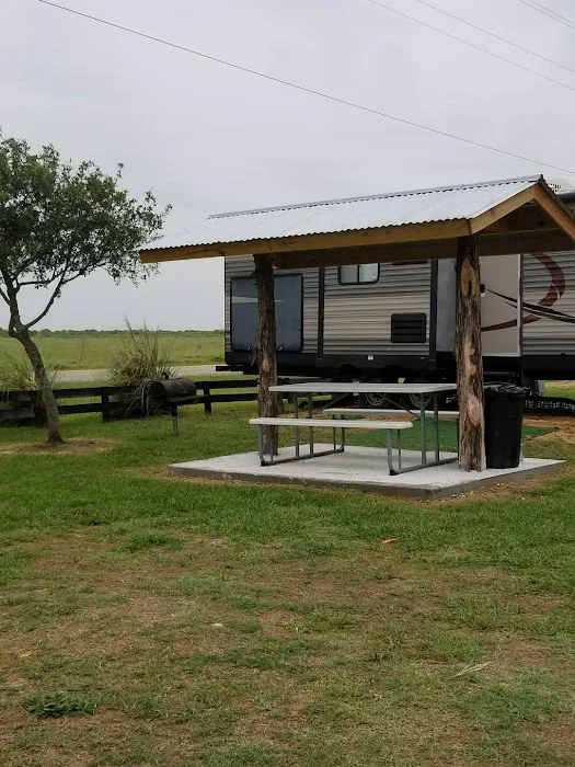 Machacek's Rockin' M RV Park & Campgrounds Picture 9