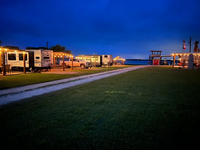 Keller Bay RV Park Picture 4