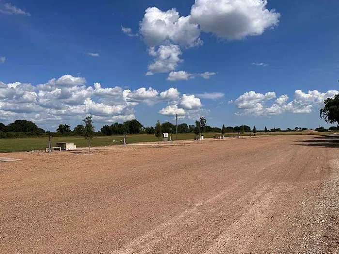 Country RV Park Picture 3