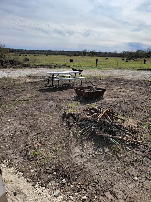 Rolling C RV Park Picture 3