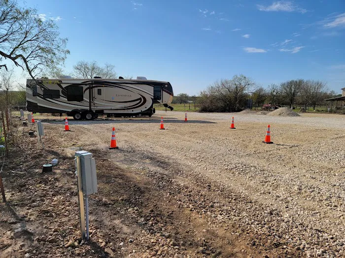 Rolling C RV Park Picture 7