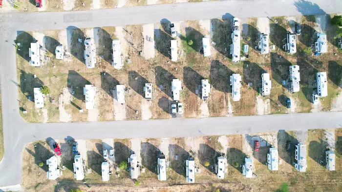 Wisteria RV Park on FM812 Picture 9