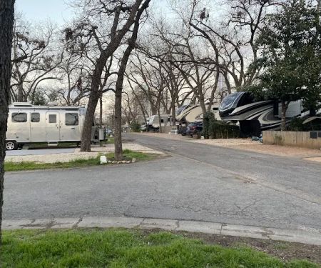 Pecan Grove RV Park