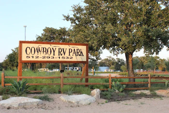 Cowboy Cabins & RV Park LLC Picture 4