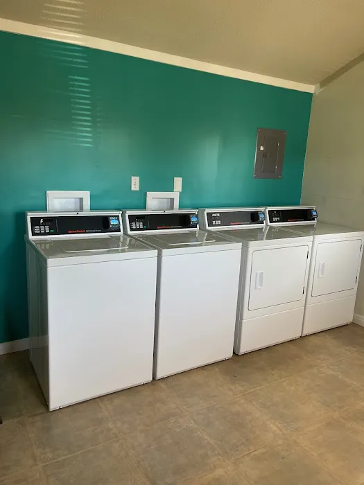 The Oasis RV Park - Nixon TX Picture 10