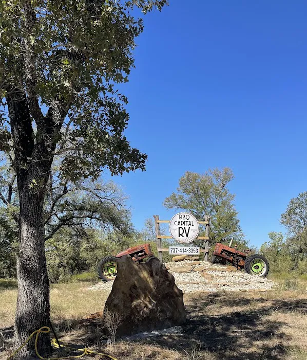 BBQ Capital RV Park Picture 2